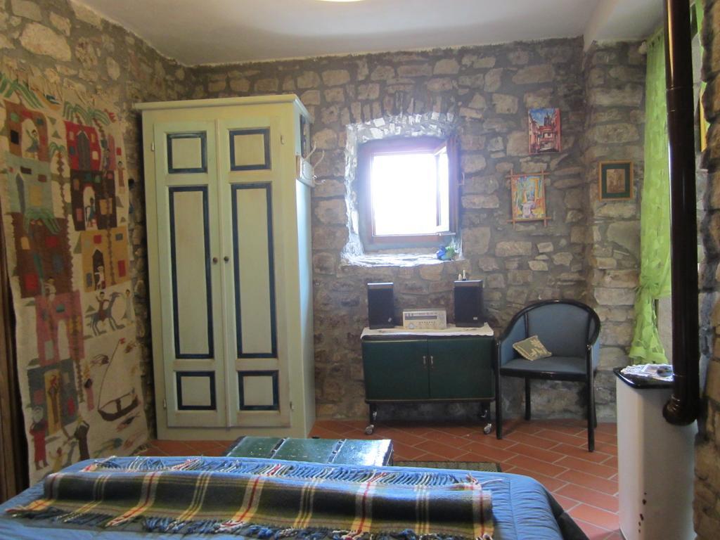 Poggio Delle Rondini Bed & Breakfast Bagnone Ngoại thất bức ảnh