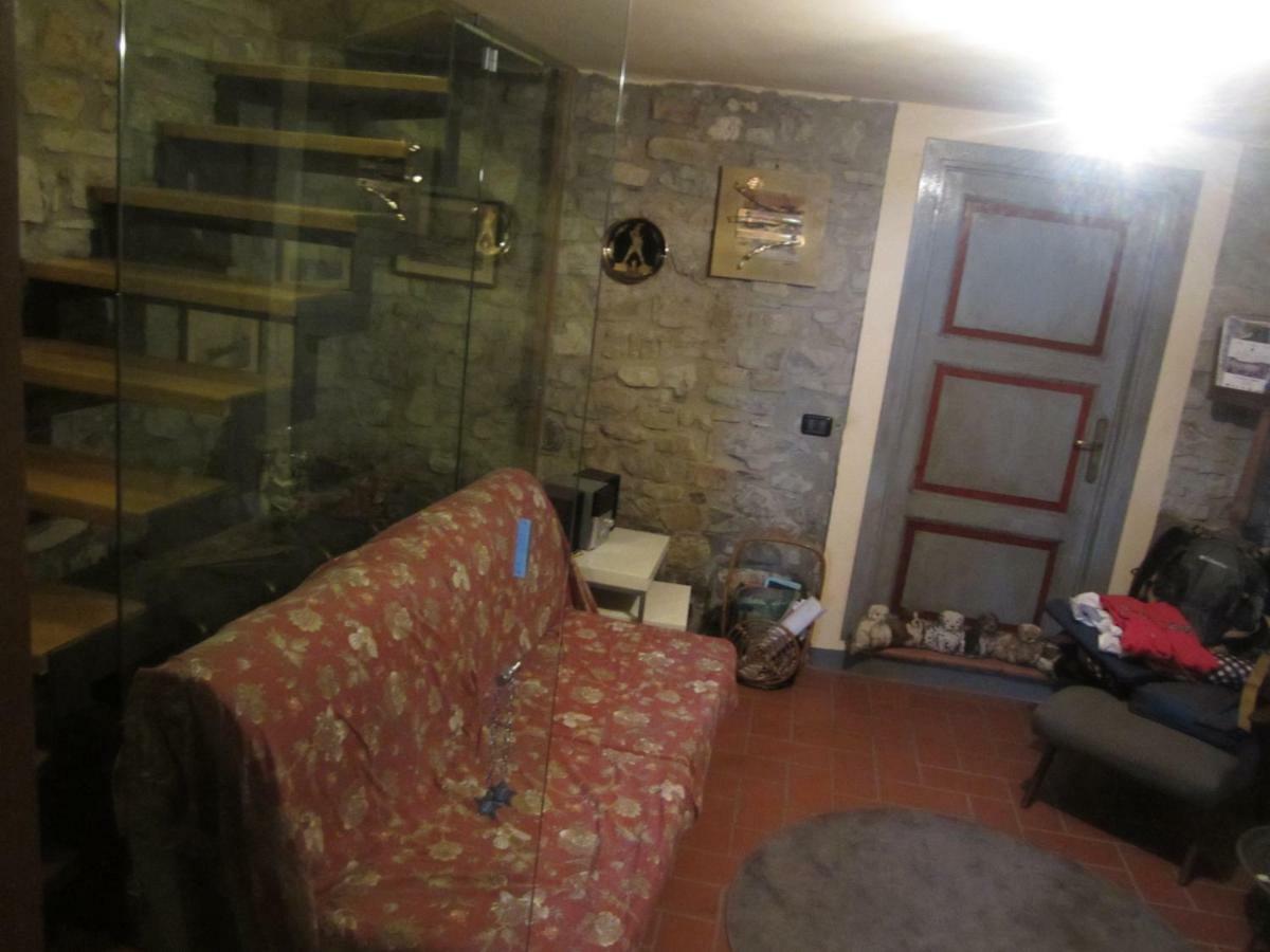 Poggio Delle Rondini Bed & Breakfast Bagnone Ngoại thất bức ảnh